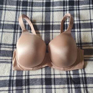 Nude 40DD Bra with Padded Straps
